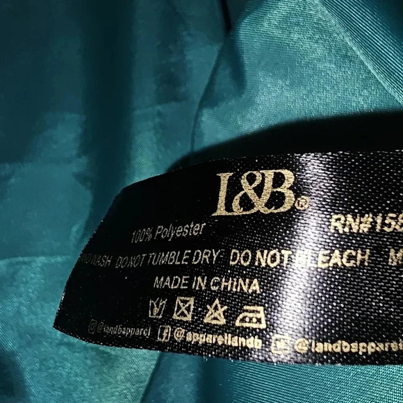 L&B Lucky & Blessed‎ Fur Serpa Multi Colored Southwestern Jacket Sz M - Picture 7 of 9